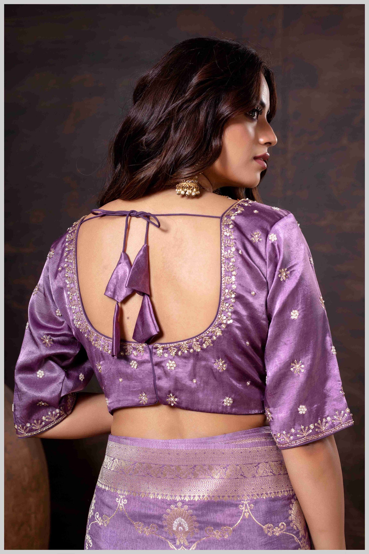 Graceful magenta Banarasi Silk Saree with Zari Accents & Embroidered Blouse