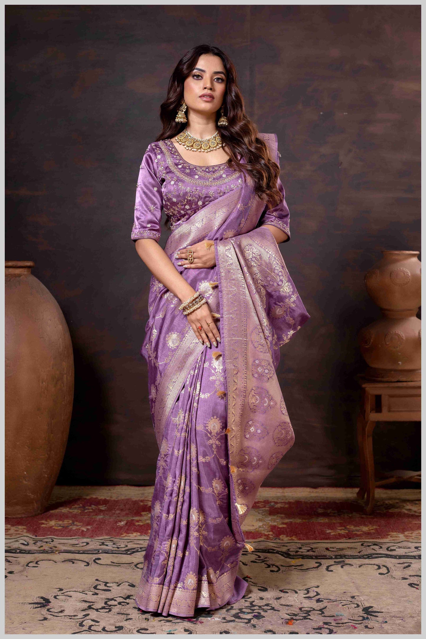 Graceful magenta Banarasi Silk Saree with Zari Accents & Embroidered Blouse