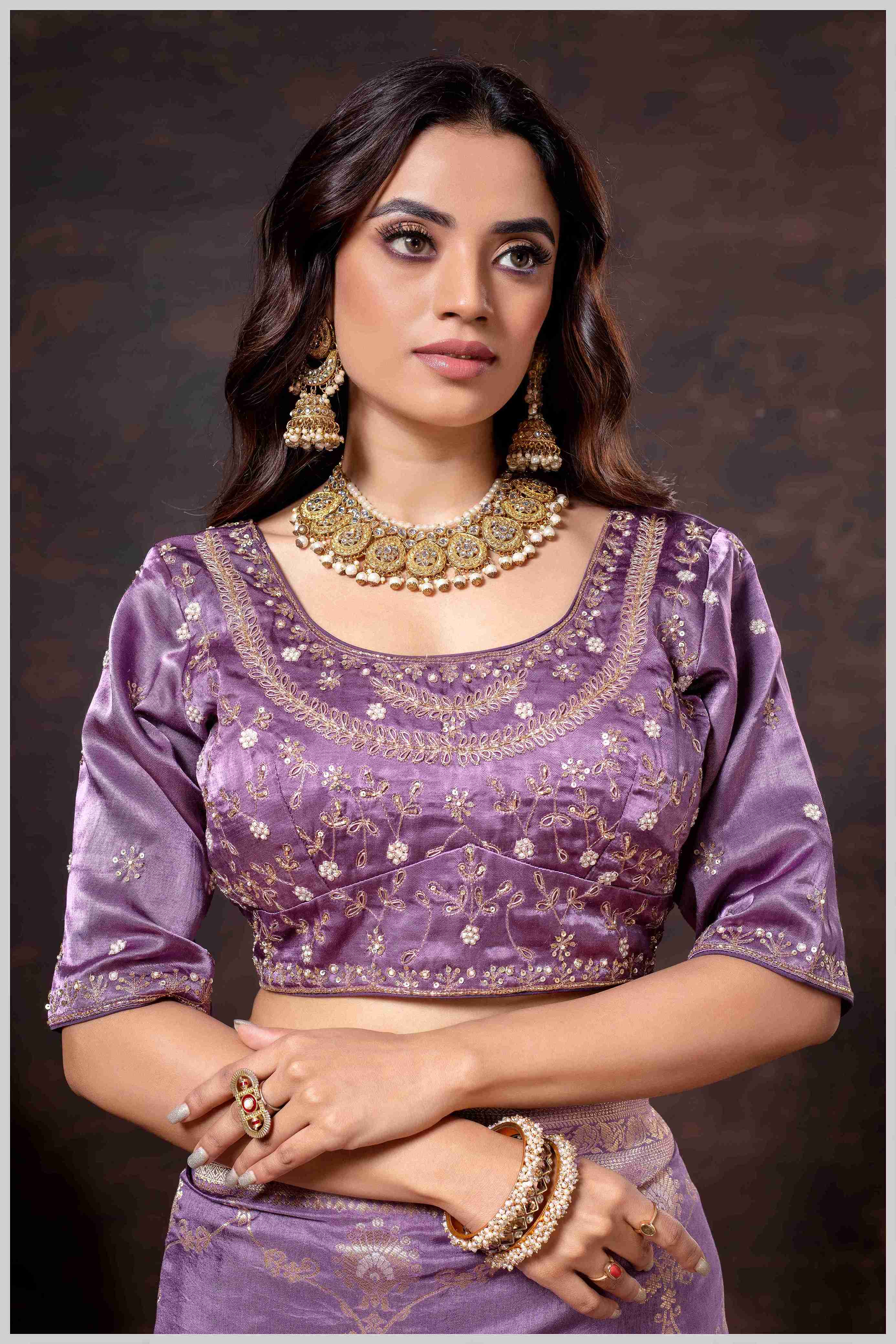 Graceful magenta Banarasi Silk Saree with Zari Accents & Embroidered Blouse