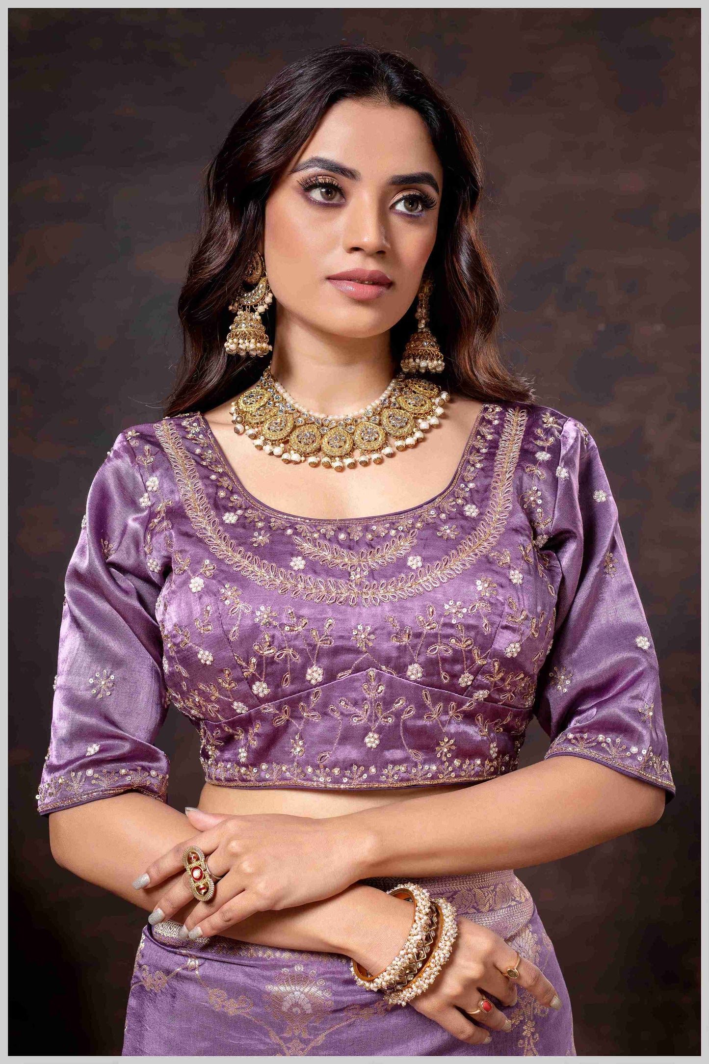 Graceful magenta Banarasi Silk Saree with Zari Accents & Embroidered Blouse