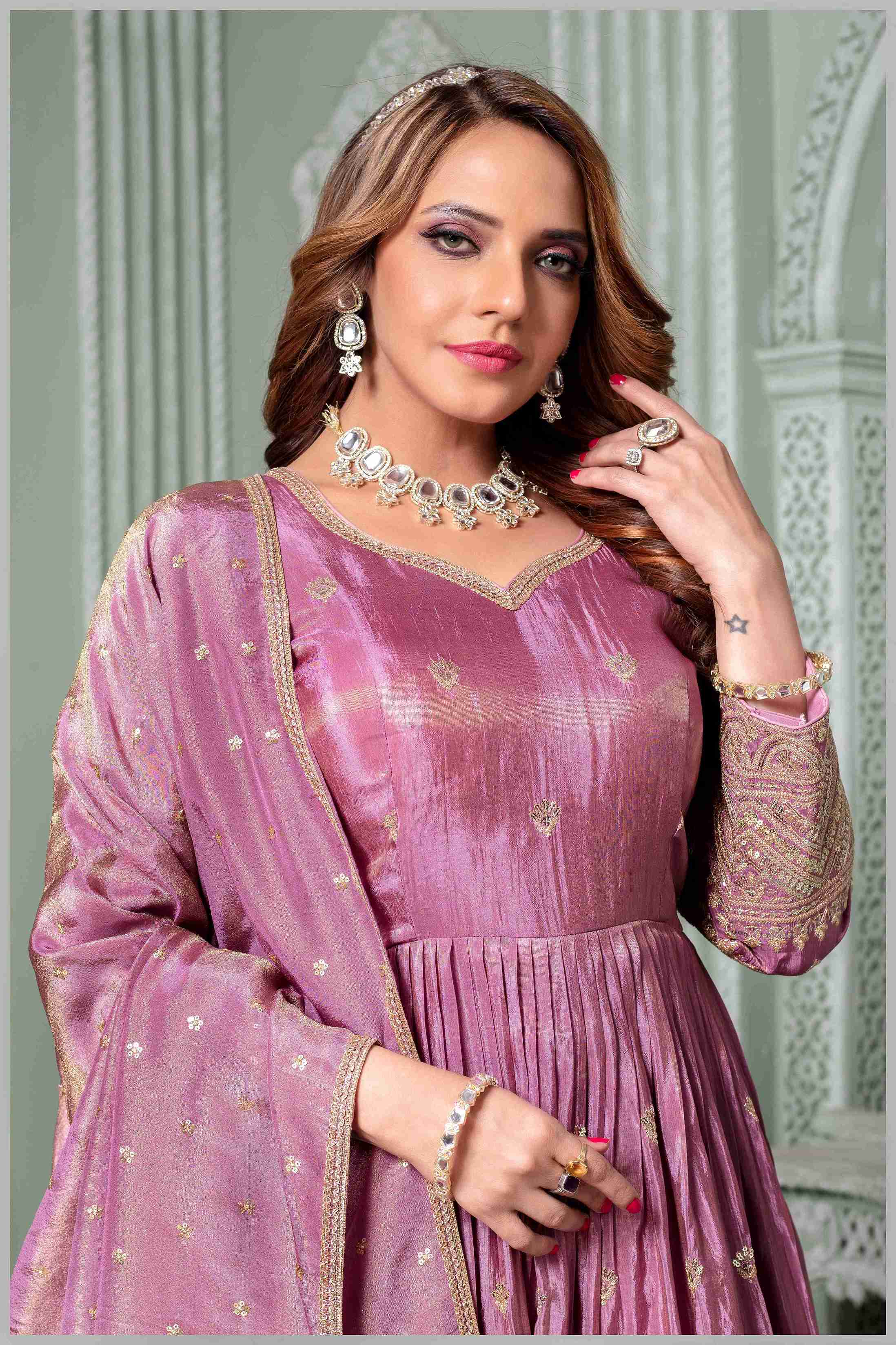 Elegant Mauve Anarkali Suit with Embroidered Detailing