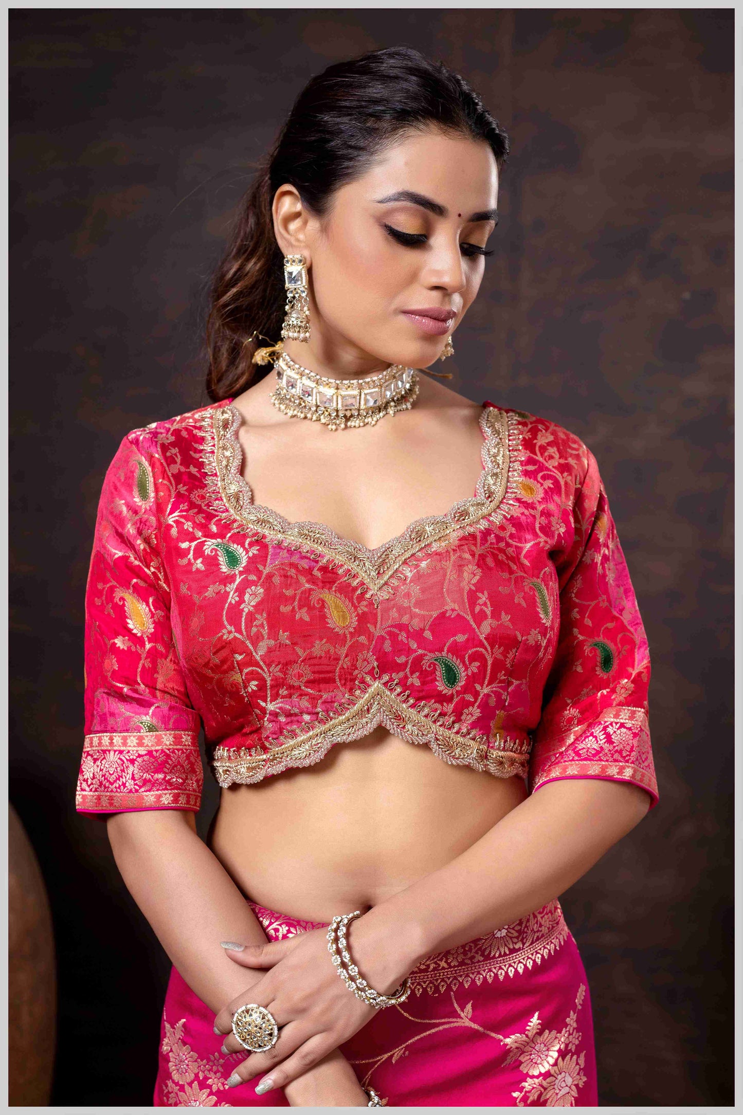 Elegant Pink Banarasi Silk Saree with Floral Zari Weaving & Designer Blouse